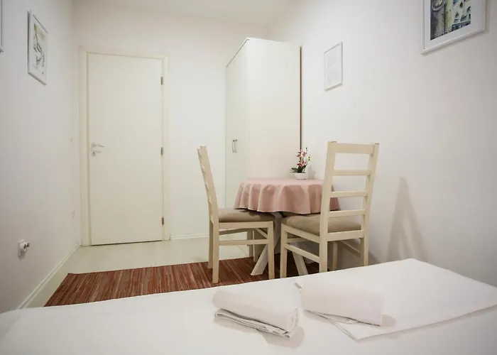 Aurora * 모스타르